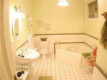 Cornerstone Inn Washington Luaran gambar